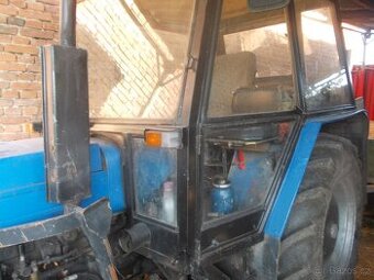zetor s celnim nakladacem