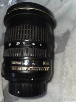 NIKON -12-24-4 DX - 1