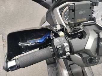 Honda Forza 350