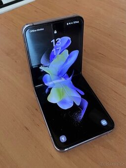 Samsung Galaxy Z Flip 4 - 1