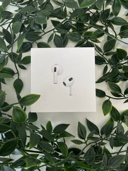 Sluchátka Apple AirPods 2021