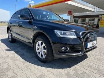 Audi Q5 manuál