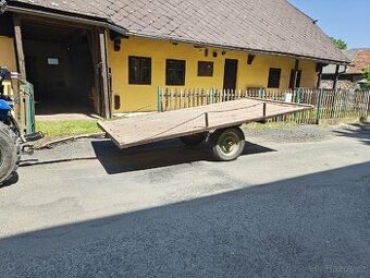 Plošina, kára za traktor