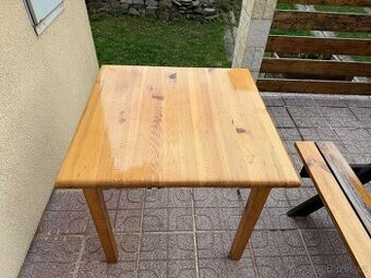 Jidelni stul 80x80