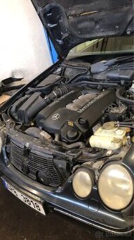 Mercedes E430 LPG v8 4 matic S210 (W210) 7míst