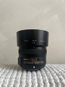 Nikon 50mm f/1.8 AF-S