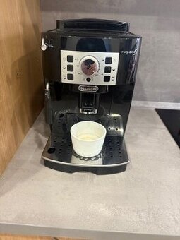 delonghi magnifica S