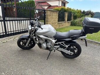 Yamaha FZ6