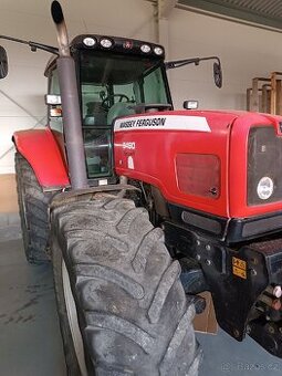 Traktor Massey Ferguson 6490