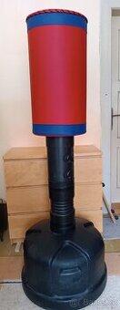 Prodám jednotilivě-boxovací trenažér, pos.stroje na břicho