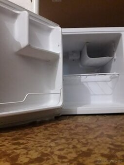 Malá lednice - Hisense 36 l