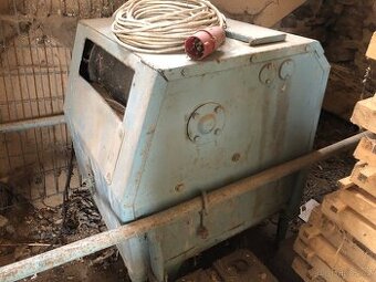 Vrátek , stavební výtah