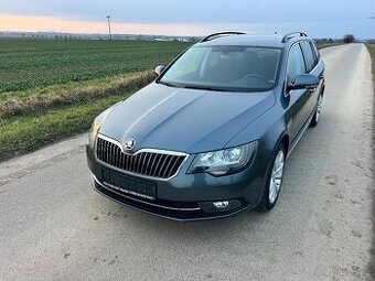 ► ŠKODA SUPERB 2.0TDI 103KW ELEGANCE - XEN-LED-NAVI-