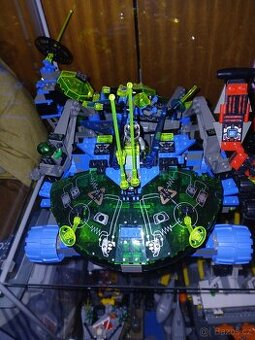 Lego 6977 nejvetsi set tl.pavouk