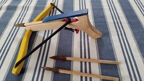 Dětský dřevěný samostříl, kuš