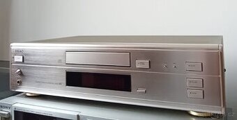 CD player TEAC CD-Z500