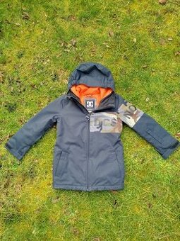 Bunda DC zimní chlapecká vel.136