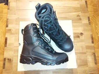 Boty polní lehké