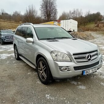 Mercedes GL 164 320 cdi, 5 míst