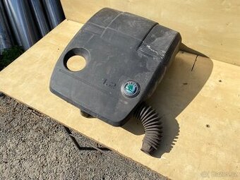 Kryt motoru Škoda Fabia 1.2 HTP