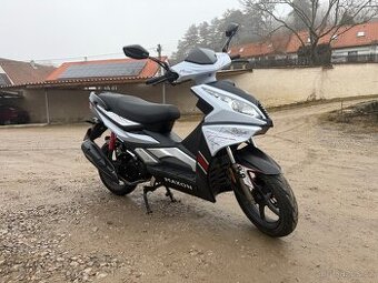 Maxon 125 zánovní
