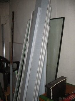 Plastové parapety 15cm