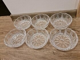 Set skleněných misek a mís