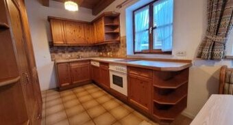 Borovicová linka z masivu se spotřebiči,6323