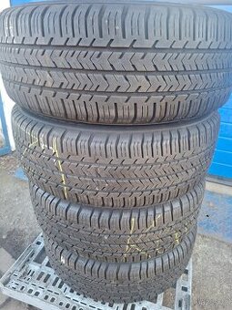 215/65/16C Michelin