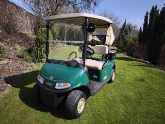 Elektrický golfový vozík málo používaný, krásný stav