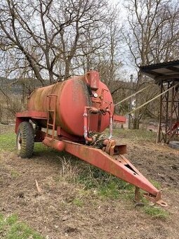 Fekál, voznice 5000l