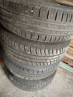 Kola Peugeot 206 s letními pneu