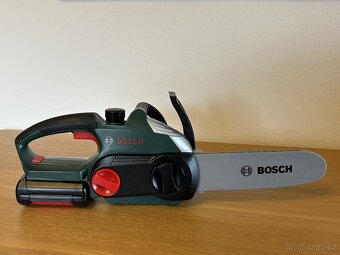 Motorová pila Bosch