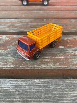 Cattle truck Matchbox Superfast