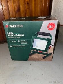 LED reflektor Parkside - nový