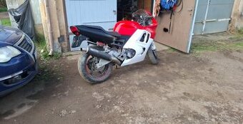 Honda cbr 600 f 3