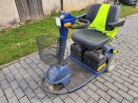 Tříkolka pro seniory, elektrické vozítko