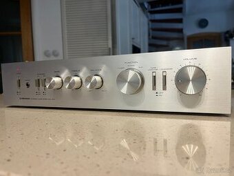 Zesilovač Pioneer SA 410