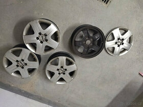 FORD 16" plech s poklicí, jako alu.
