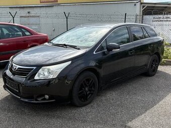 Toyota Avensis 1.8i 108kW park. kamera, navigace 2011