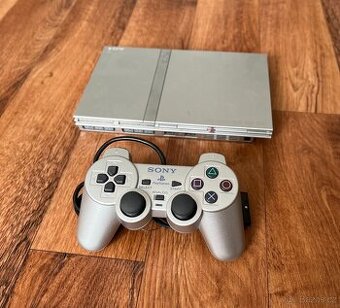 Playstation 2 Slim (SCPH-77004) Silver