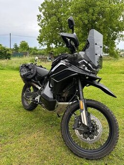 CF Moto 800 MT X