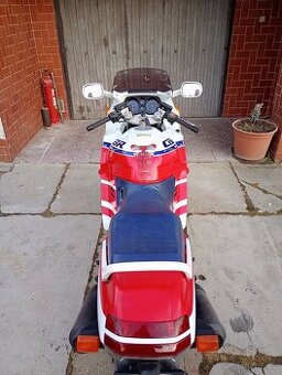 Honda CBR 1000f
