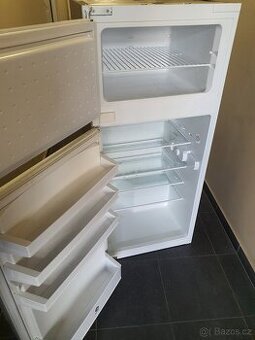 levně - úsporná velká lednice+mrazák Bosch-Siemens