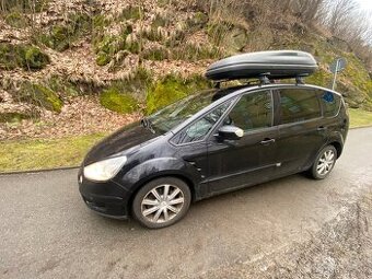 Ford s-max 7 míst, diesel, nové letní pneu - 1