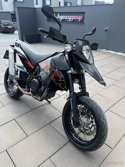 KTM 690 SM LC4