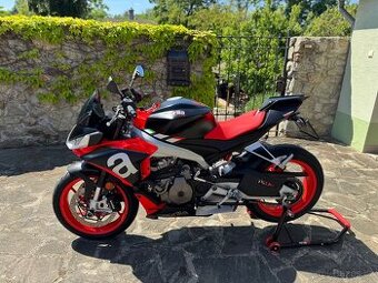 Aprilia Tuono 660