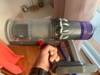 Dyson V11 Absolute