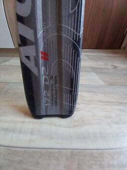 Lyže Atomic D2