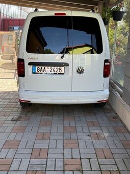 VW Caddy 2.0 TDi - TOP STAV